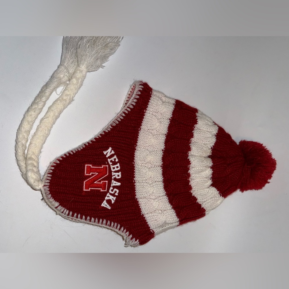 Nebraska Red and White Knit Hat